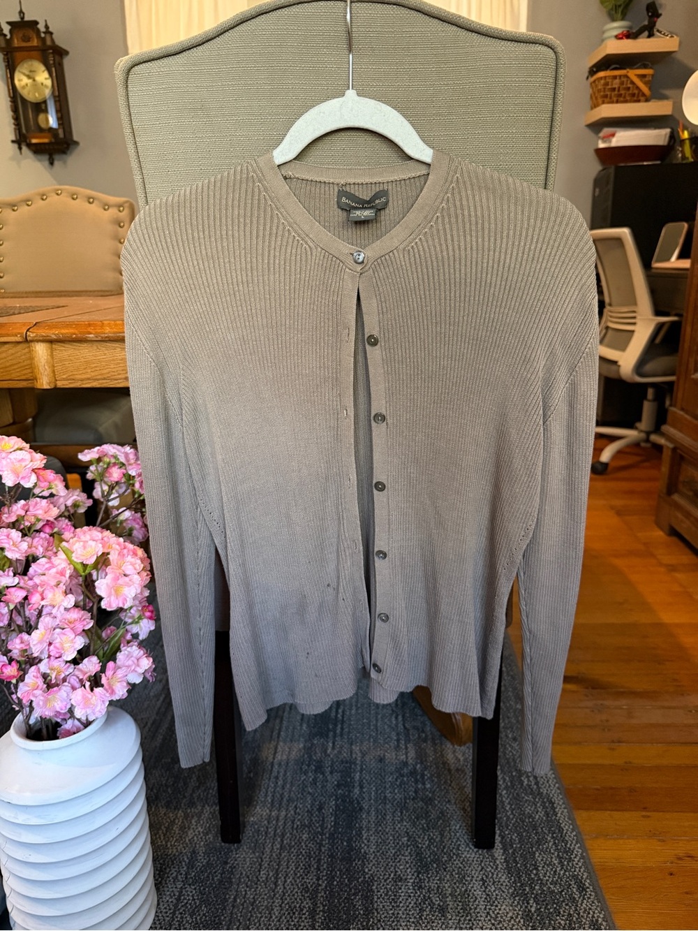 100% Silk Banana Republic Taupe Ribbed Button-Front Cardigan